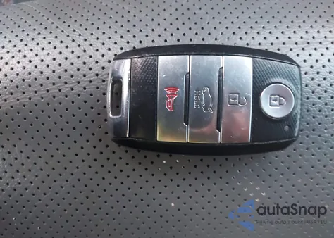 2018 Kia Forte Ex z USA, uszkodzony, nr VIN 3KPFL4A88JE225370